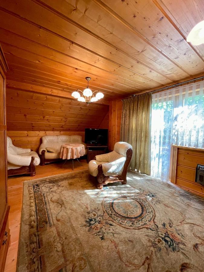Dom Z Bali Przy Szlaku Villa Kasina Wielka Exteriör bild